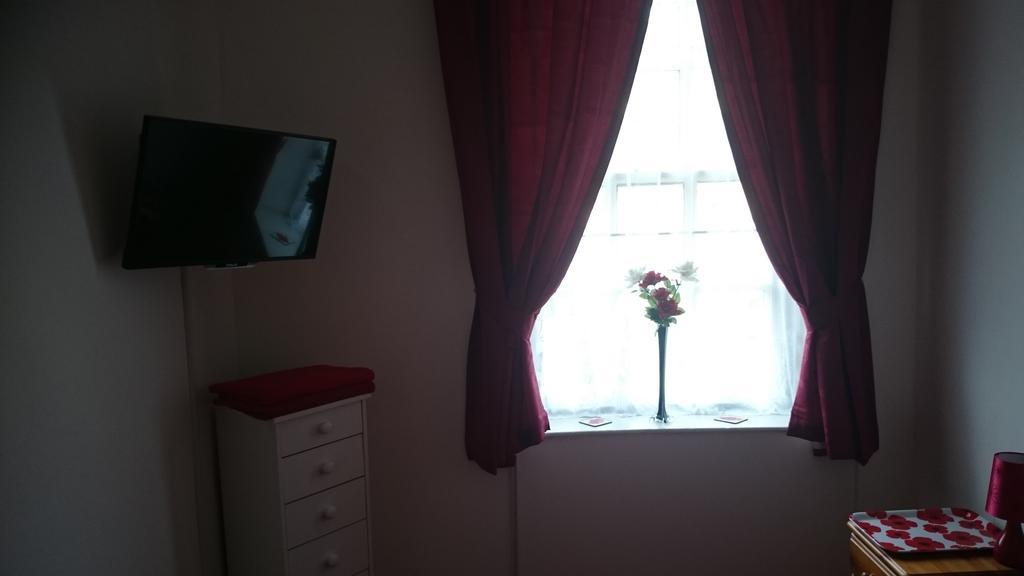 The King'S Head Hotel Keighley Room photo