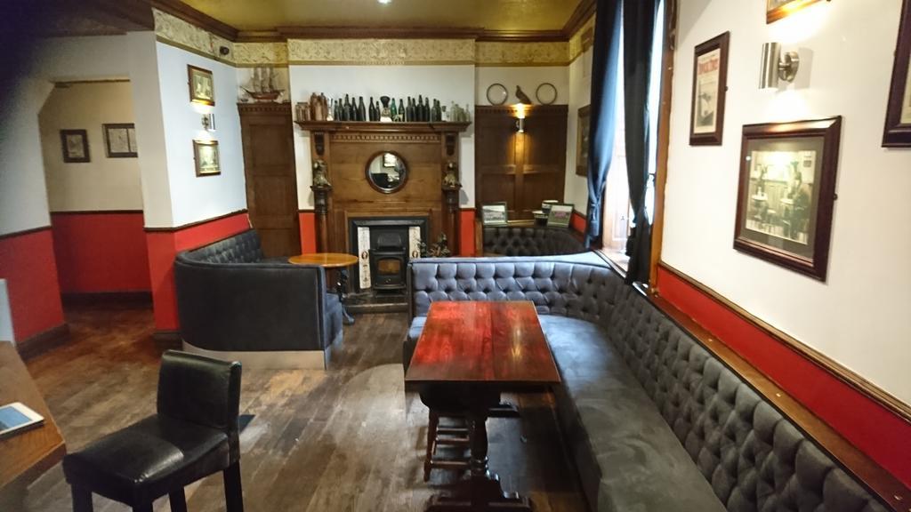 The King'S Head Hotel Keighley Exterior photo